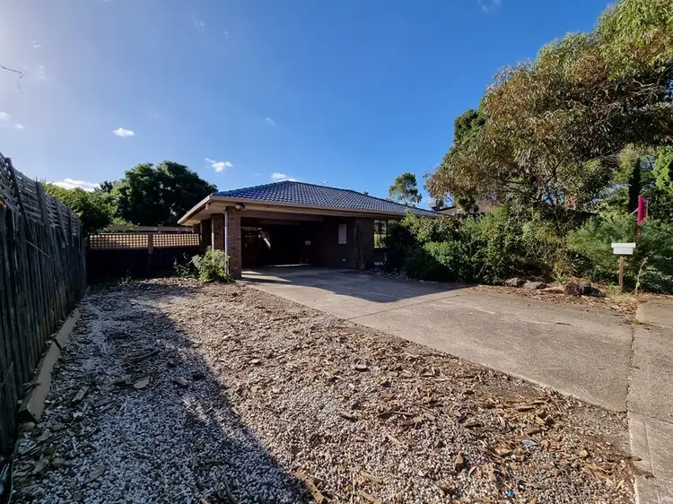1 Dunrossil Drive, Sunbury VIC 3429
