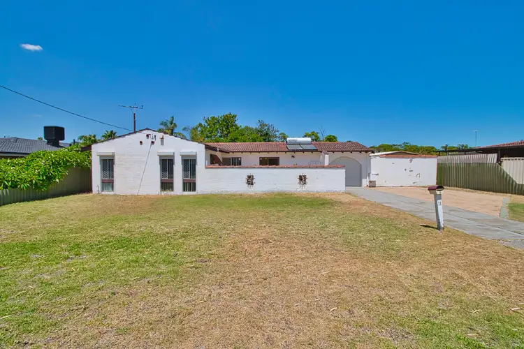 11 Orion Street, Rockingham WA 6168