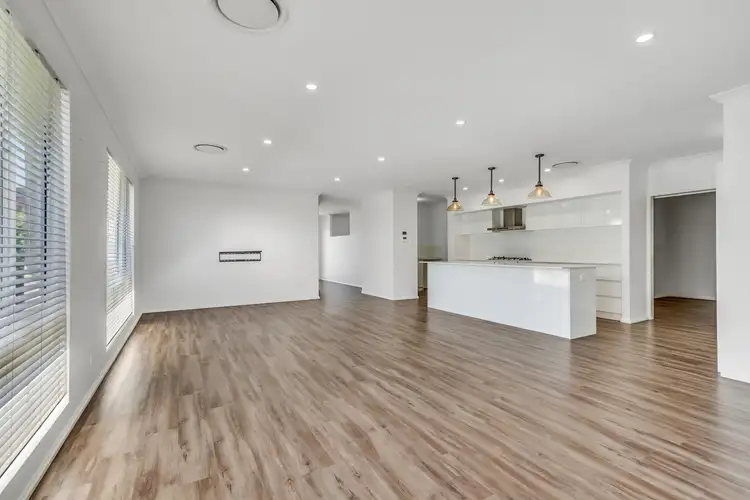 Sixth view of Homely house listing, 70 Gigondas Street, Yalyalup WA 6280