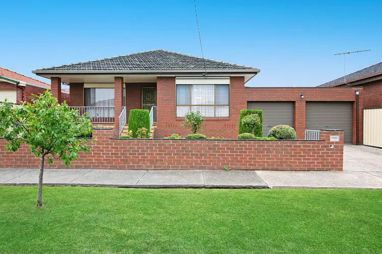 8 Grand Parade, Epping VIC 3076