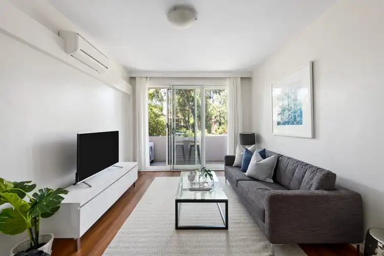 1/37 Hotham Street, St Kilda East VIC 3183
