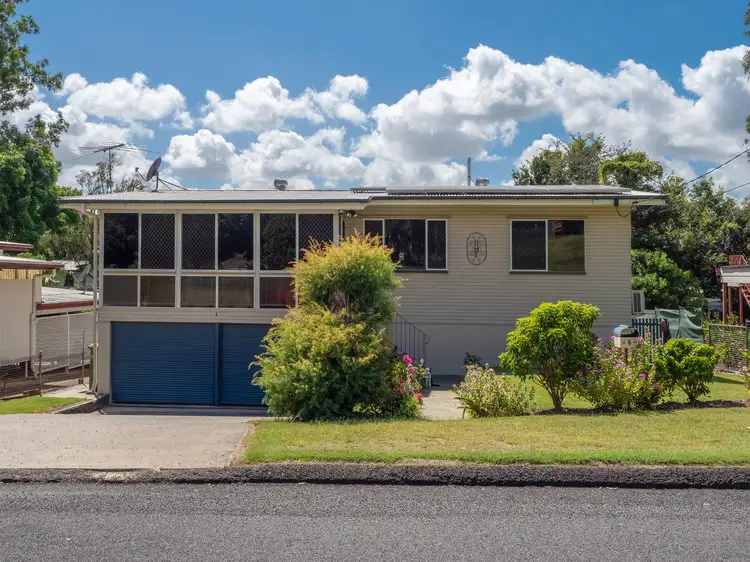6 Caroline Street, Riverview QLD 4303