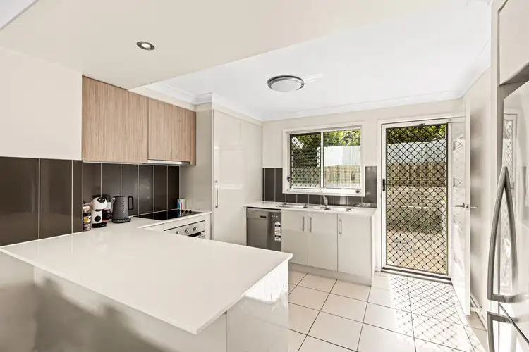 Fourth view of Homely unit listing, 5/373 Greenwattle Street, Wilsonton QLD 4350