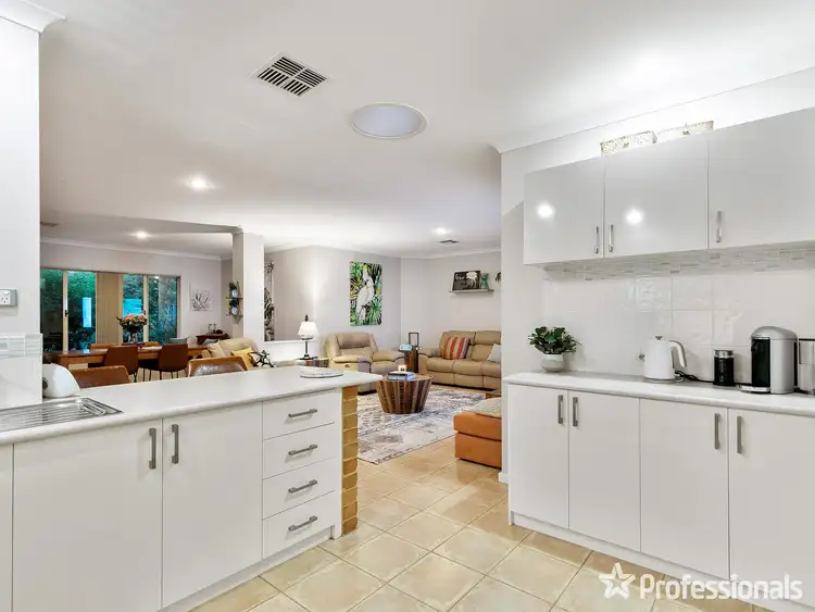 Fifth view of Homely house listing, 1 Conostylis Parade, Baldivis WA 6171