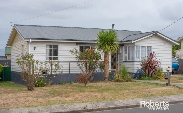 23 Hargrave Crescent, Mayfield TAS 7248