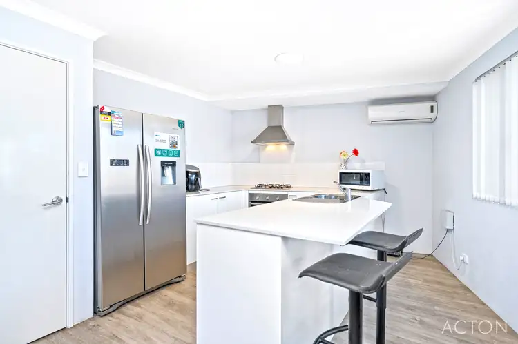 Sixth view of Homely unit listing, 4/35 Morfitt Street, Mandurah WA 6210