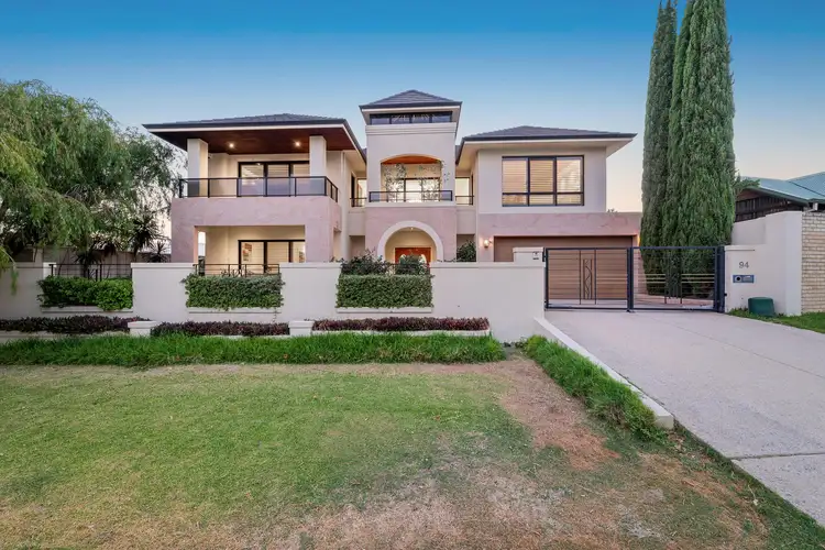 1/94 Wichmann Road, Attadale WA 6156