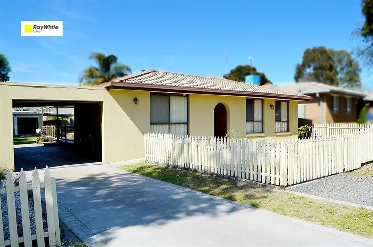 70 Sydney Street, Tumut NSW 2720