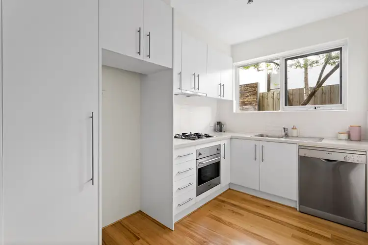 Fifth view of Homely apartment listing, 2/27 Grove Road, Hawthorn VIC 3122