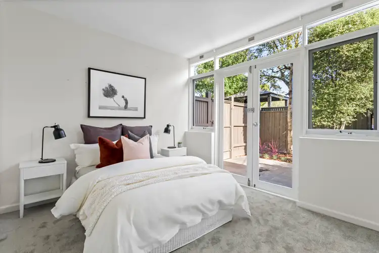 Sixth view of Homely apartment listing, 2/27 Grove Road, Hawthorn VIC 3122