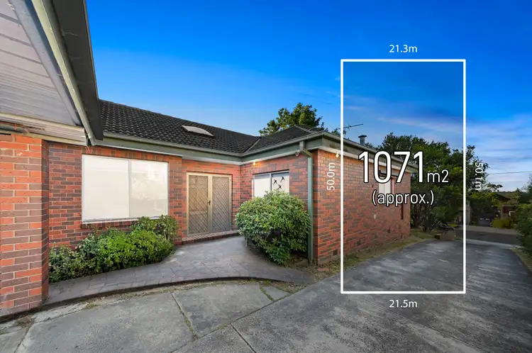 19 Johnston Street, Burwood VIC 3125