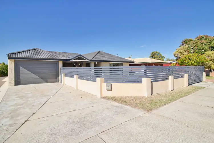 52 Second Avenue, Shoalwater WA 6169