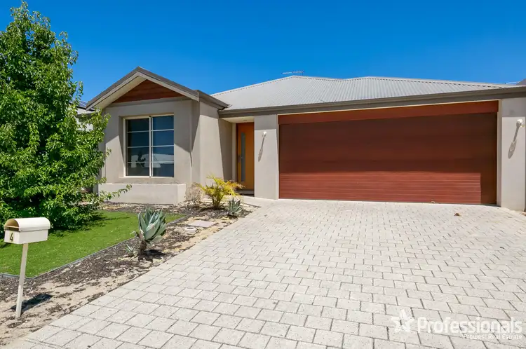 4 Aldine Ridge, Aveley WA 6069