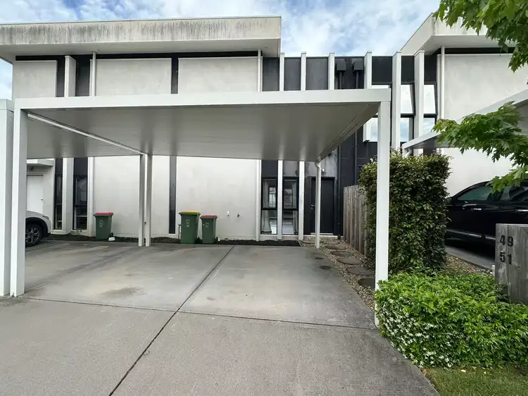 49 Belsay Chase, Chirnside Park VIC 3116