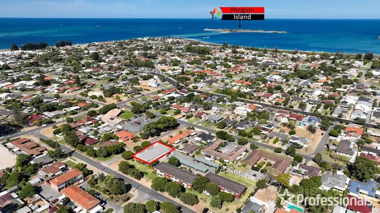 Main view of Homely unit listing, 17/4 Minchinson Street, Shoalwater WA 6169