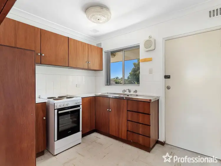 Fourth view of Homely unit listing, 17/4 Minchinson Street, Shoalwater WA 6169