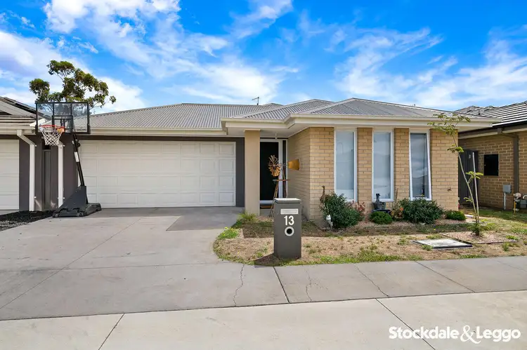 13 Manchester Circuit, Longwarry VIC 3816
