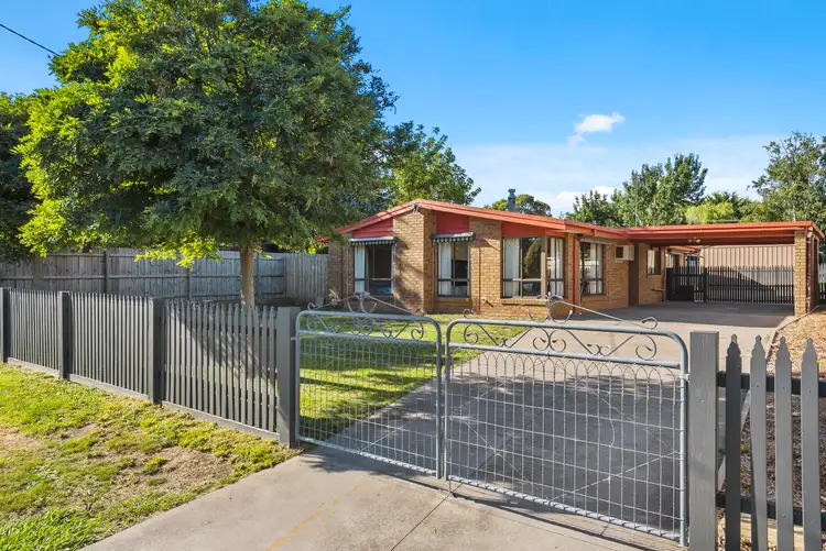 Second view of Homely house listing, 1 Arnold Court, Woodend VIC 3442