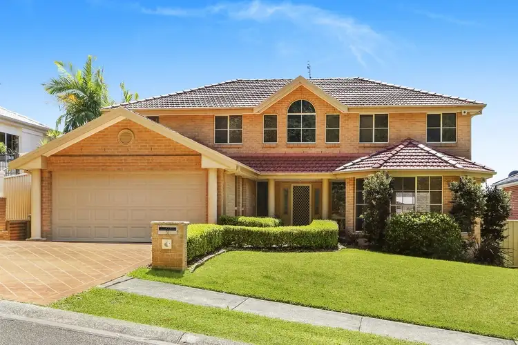 6 Tranquil Close, Green Point NSW 2251