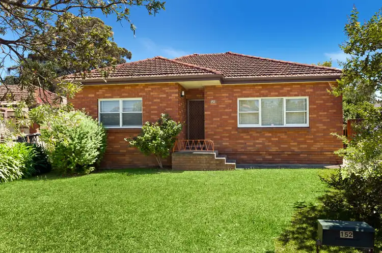 152 Bransgrove Road, Panania NSW 2213