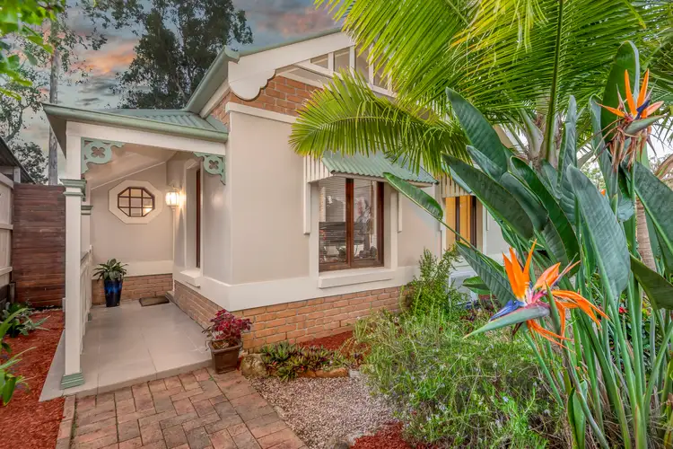 26 Cambridge Crescent, Forest Lake QLD 4078