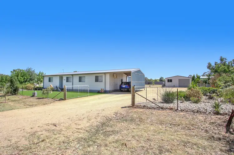 29 Woods Road, Devenish VIC 3726