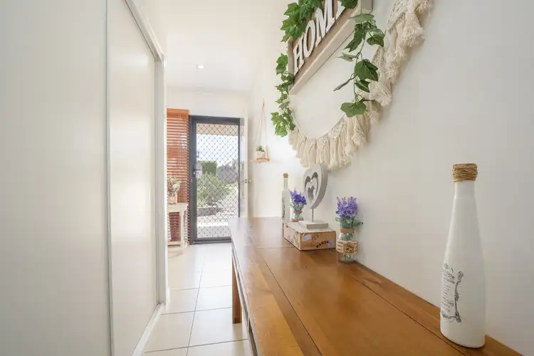 Third view of Homely house listing, 52 Victoria Avenue, Glen Eden QLD 4680