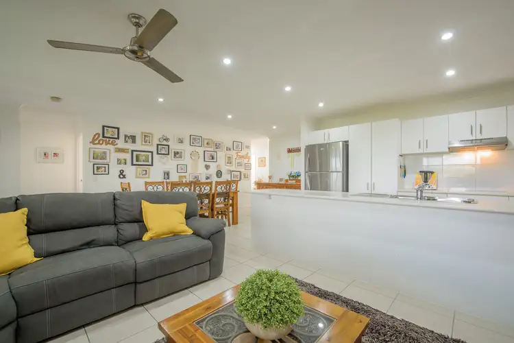 Sixth view of Homely house listing, 52 Victoria Avenue, Glen Eden QLD 4680