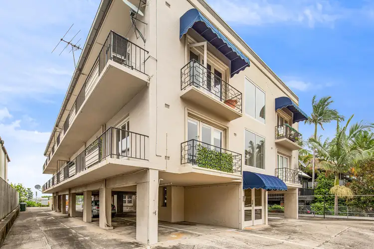4/136 Kingsford Smith Drive, Hamilton QLD 4007