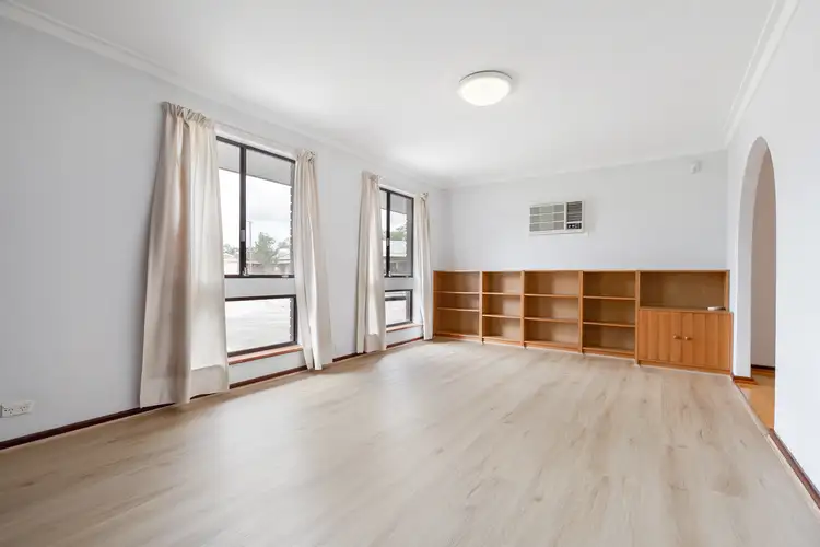 Fourth view of Homely house listing, 28 Mirrelia Way, Riverton WA 6148