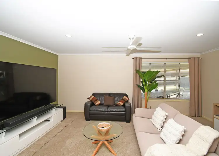 4 Yongala Avenue, Eli Waters QLD 4655