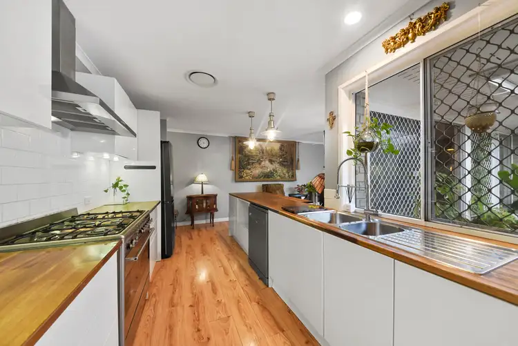 144 Faheys Road West, Albany Creek QLD 4035