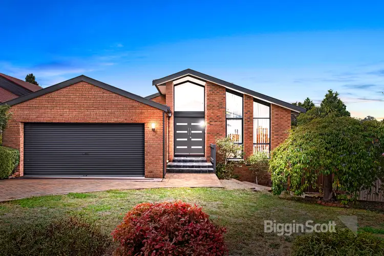 17 Fayette Court, Wheelers Hill VIC 3150
