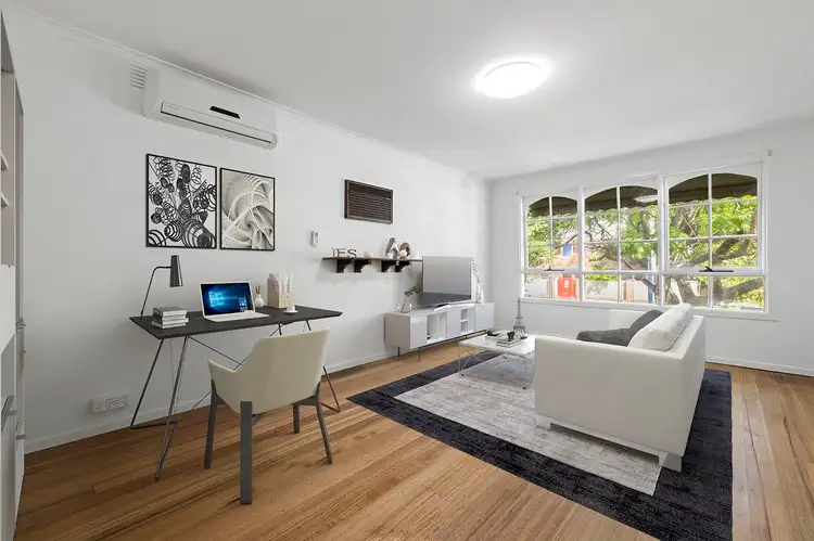 Fifth view of Homely unit listing, 10 Mackenzie Street, Cheltenham VIC 3192