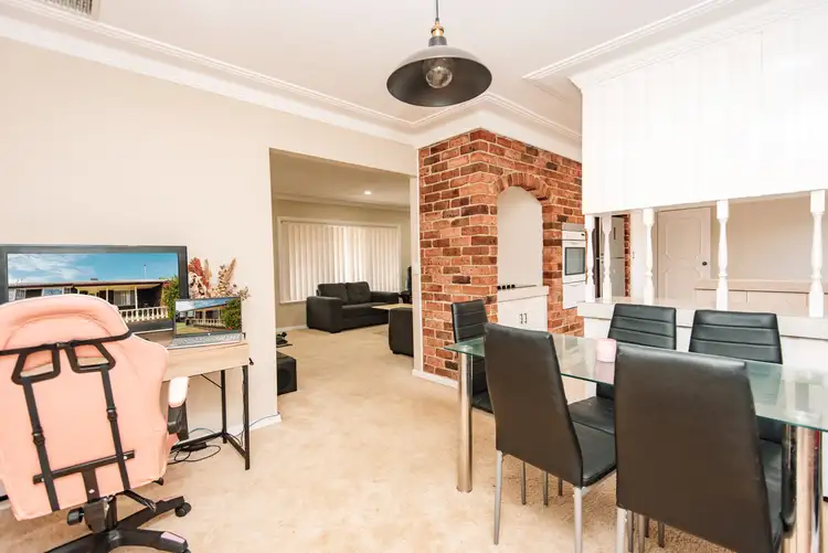 Fifth view of Homely house listing, 20 Arinya Street, Tamworth NSW 2340