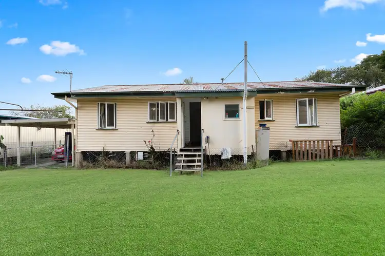 16 Edgar Street, Eastern Heights QLD 4305