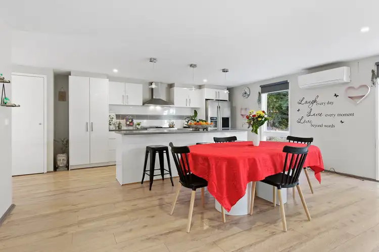 Fifth view of Homely house listing, 10 Clyde Street, Linton VIC 3360