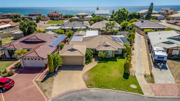 7 Mardan Court, Silver Sands WA 6210