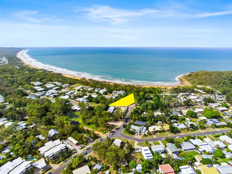 9 Agnes Street, Agnes Water QLD 4677