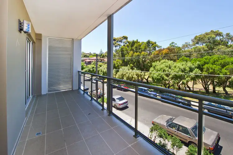 Fifth view of Homely apartment listing, 4/54 Mount Street, Coogee NSW 2034