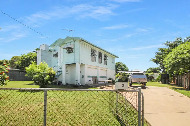 2 Whyte Street, Hermit Park QLD 4812