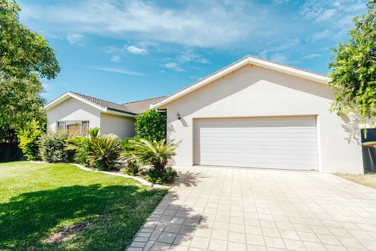 42 Warwick Road, Tamworth NSW 2340