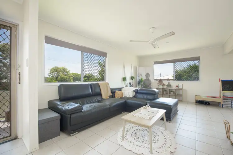 1 Aspland Street, Clinton QLD 4680