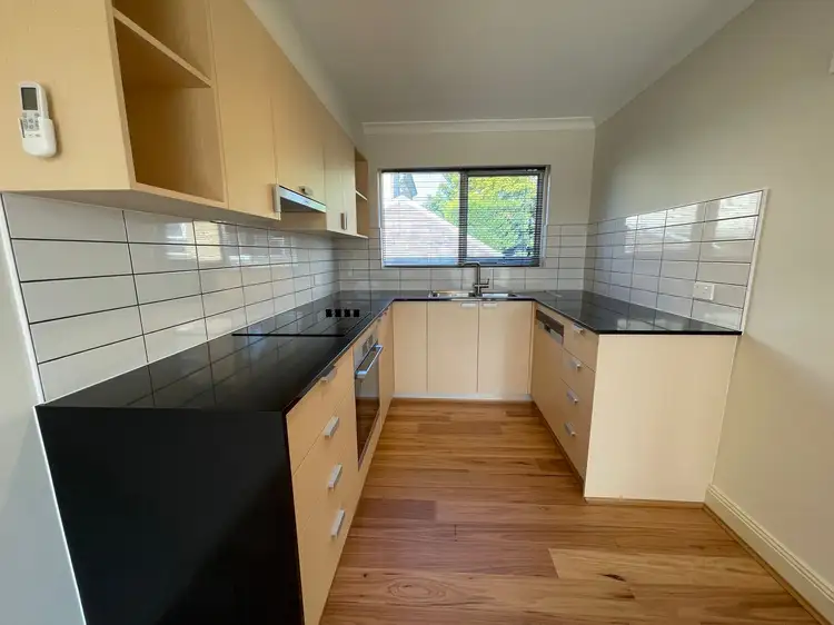 50 Eastern Beach Road