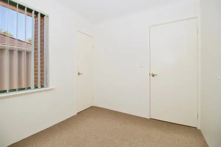 Sixth view of Homely villa listing, 4/48 Gnangara Drive, Waikiki WA 6169