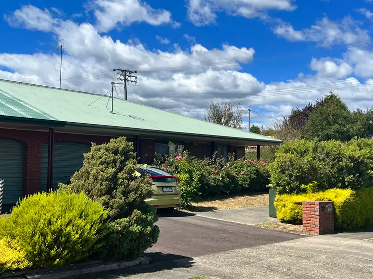 1/26 Snow Street, Newnham TAS 7248
