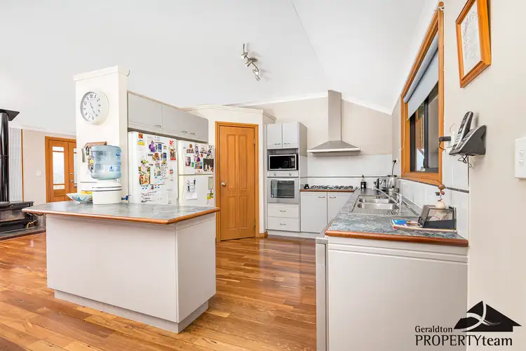 Fifth view of Homely house listing, 32 Sloper Vale, Dongara WA 6525