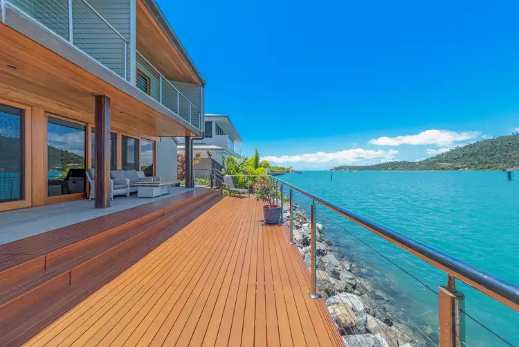 14 The Cove, Airlie Beach QLD 4802