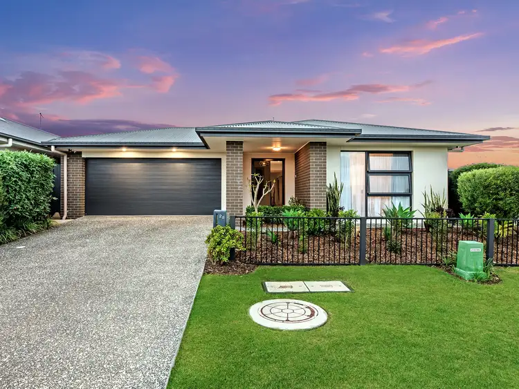 28 Splendid Drive, South Ripley QLD 4306