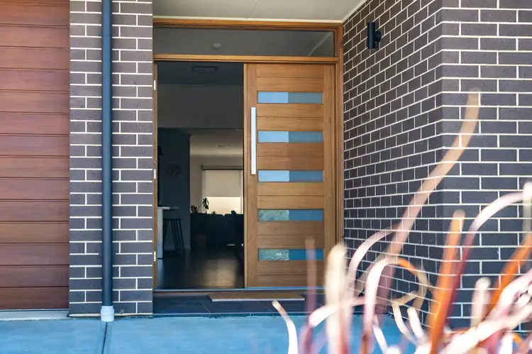 Second view of Homely house listing, 6 GRIBBLE COURT, Encounter Bay SA 5211